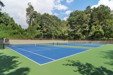 Park Valley - Tennis Court